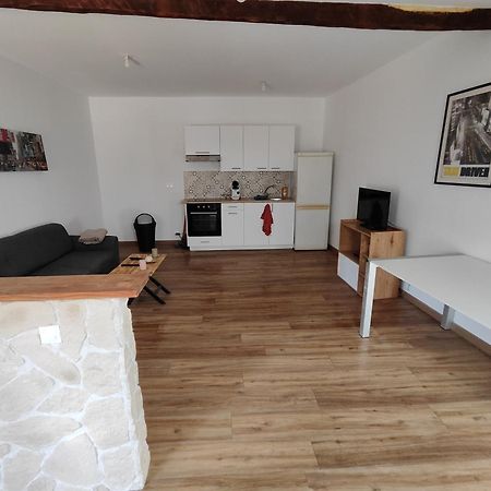 Appartamento Petit Coin De Paradis Aups Esterno foto
